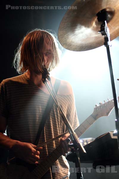 HEADWAR - 2014-11-20 - PARIS - Point Ephemere - Nicolas Belvalette